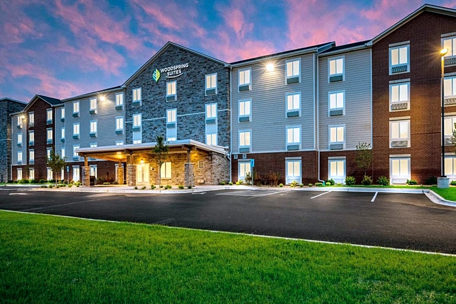 WoodSpring Suites Elgin - Chicago