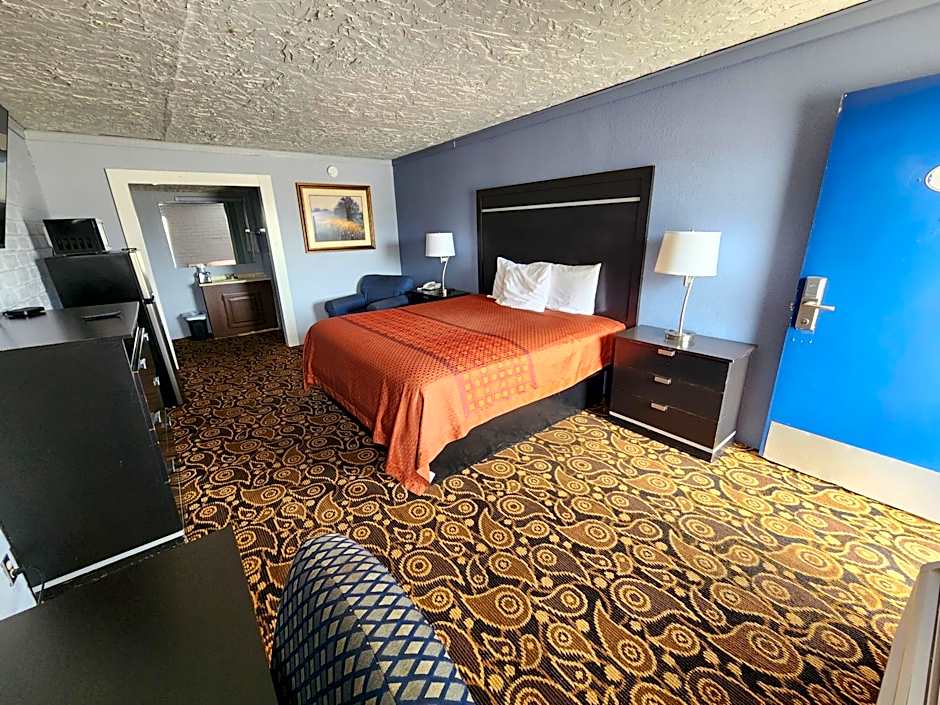 Carthage Inn