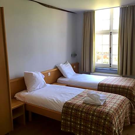 Twin Room with Private Bathroom