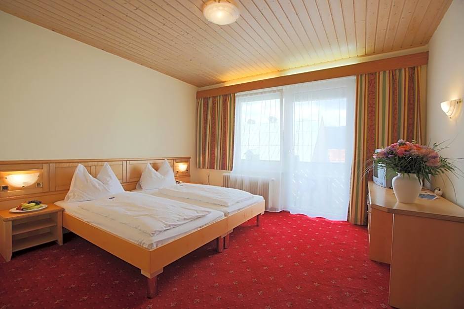 AKTIVHOTEL Weisser Hirsch