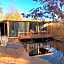 Casa aan de Plas, B&B met sauna en hottub of jacuzzi