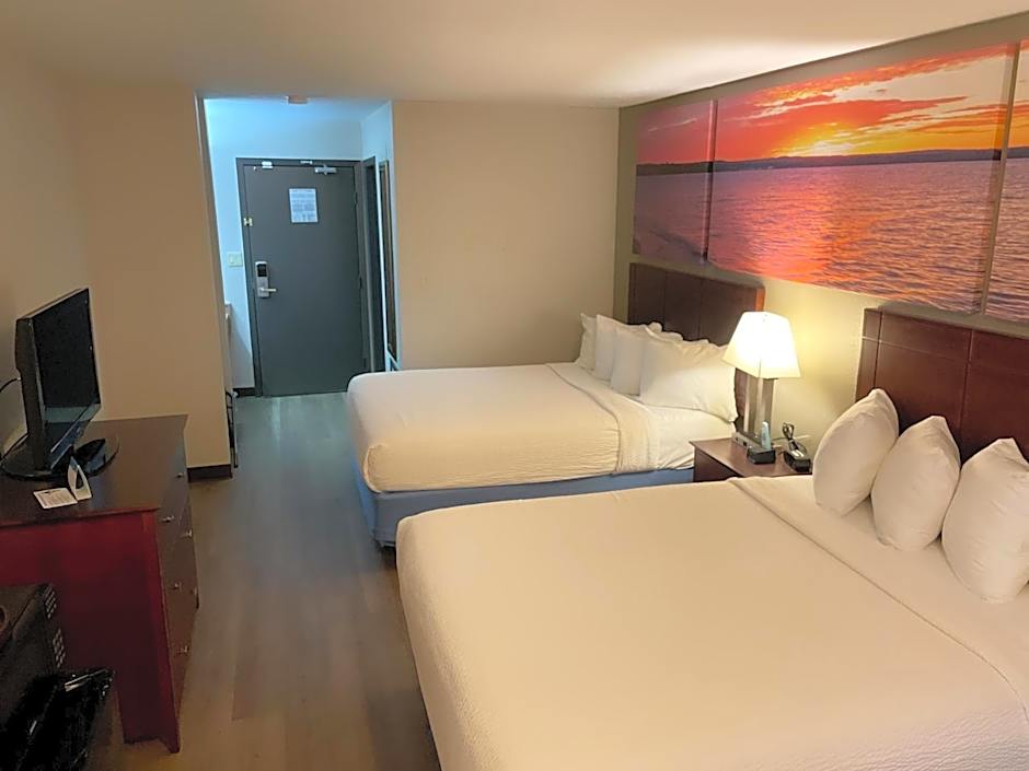 Days Inn & Suites by Wyndham Stevens Point
