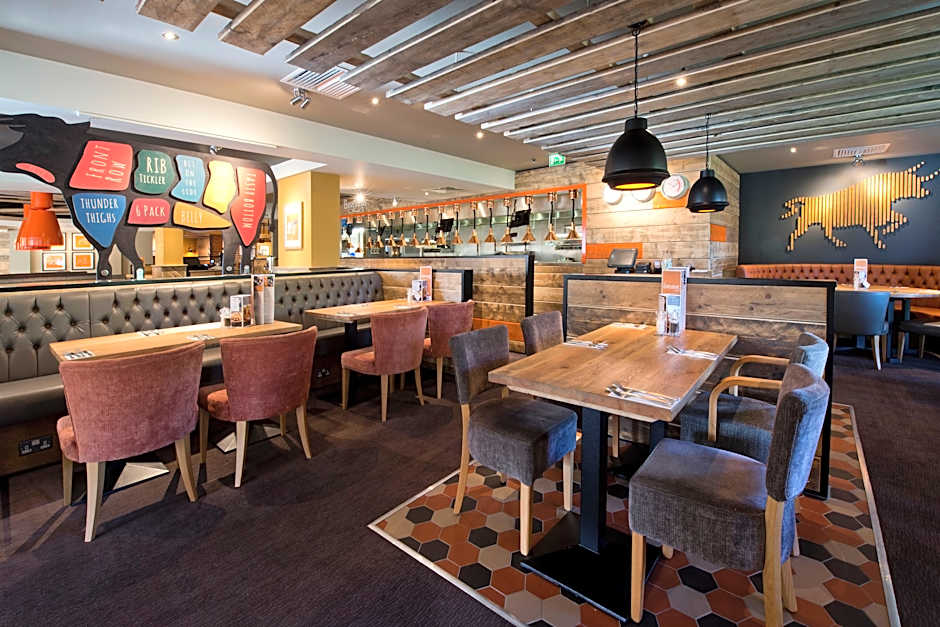 Premier Inn Cirencester