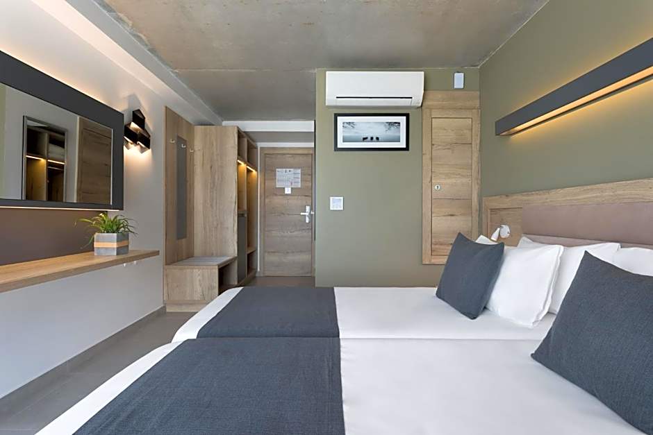 Azur Hotel by ST Hotels