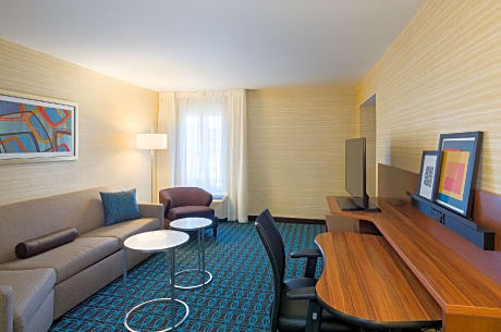 Studio, 1 Queen, Sofa bed, Courtyard view
