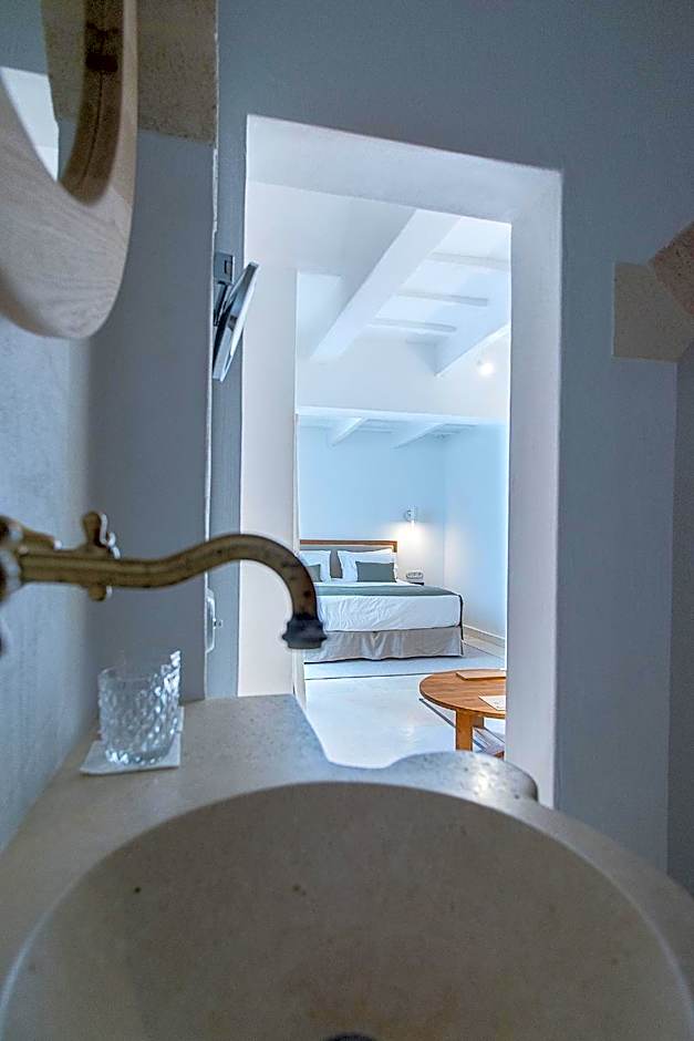 S'Hotelet d'es Born - Suites & SPA