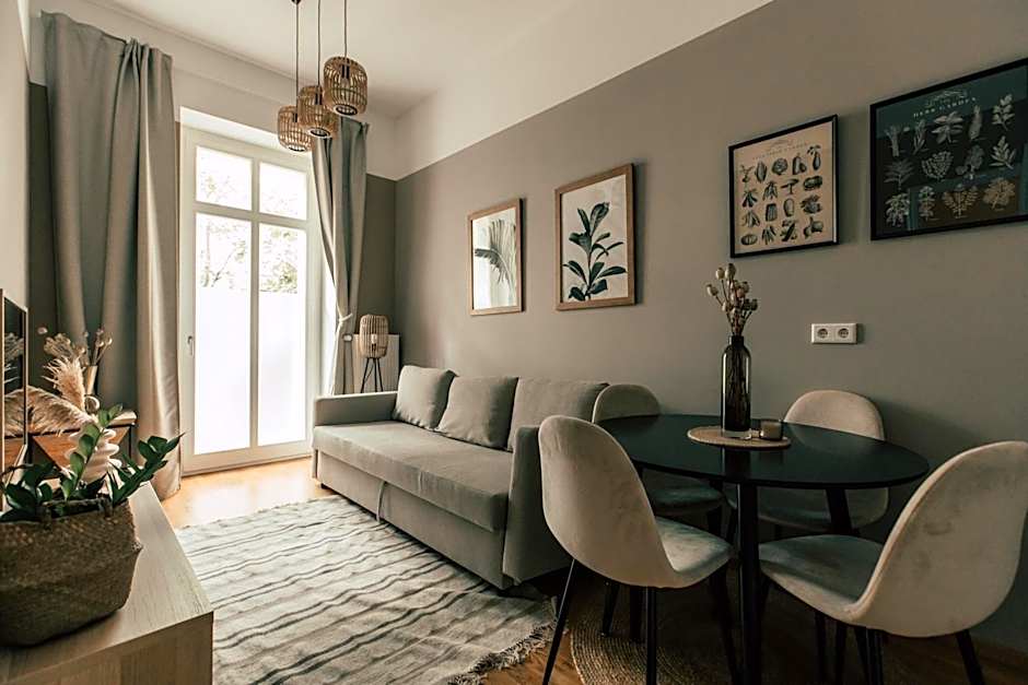 Luga Homes - Stadthaus