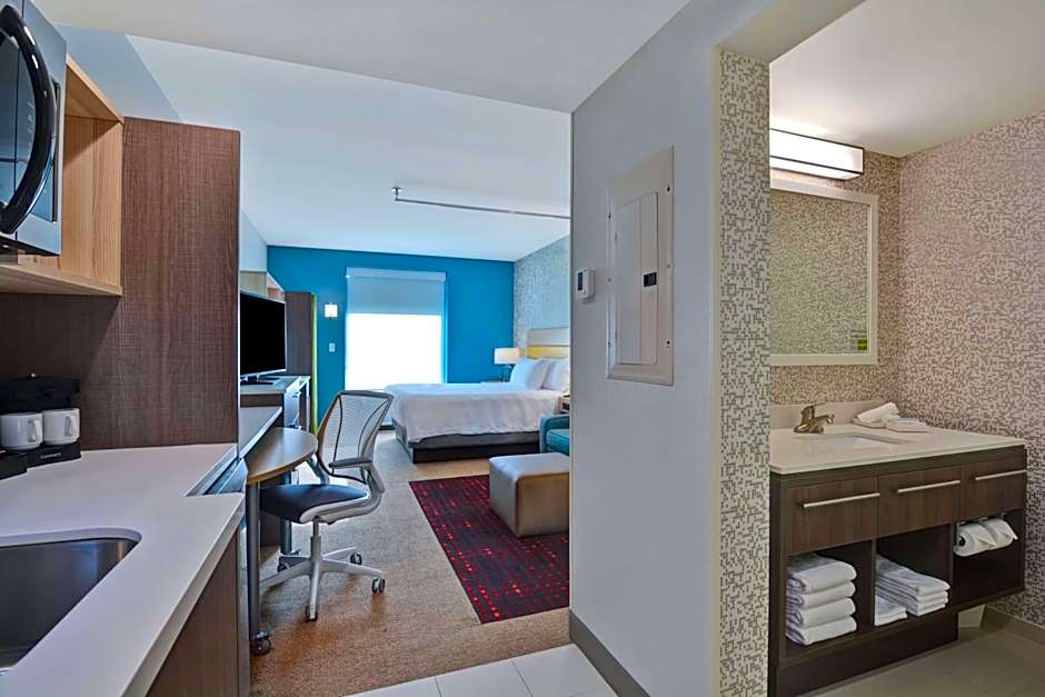 Home2 Suites By Hilton Sarasota I-75 Bee Ridge, FL