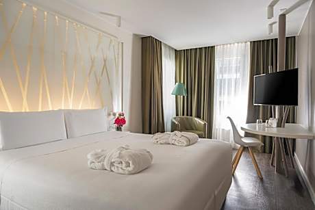 Double Room with Balcony