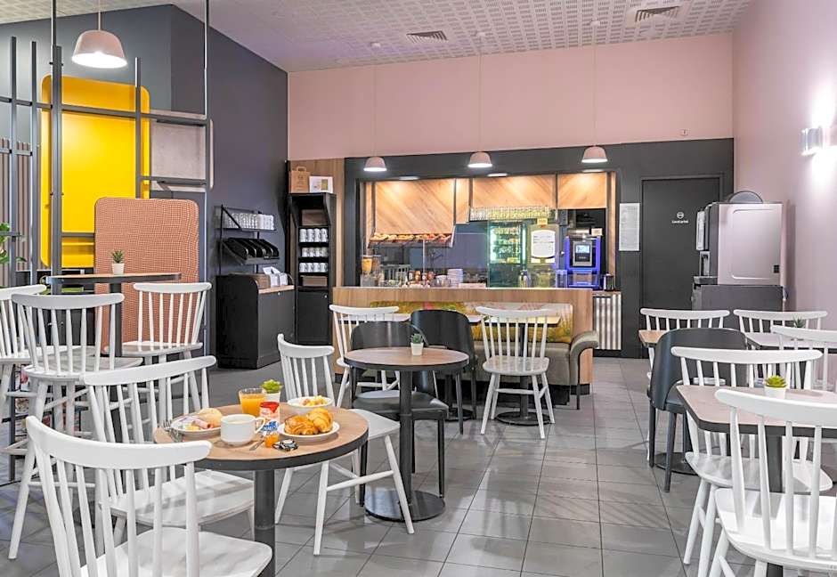 B&B HOTEL LYON Centre Perrache Berthelot