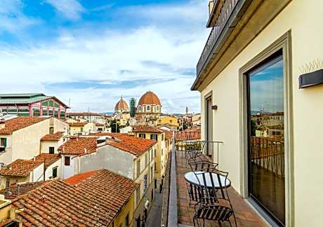 Double or Twin Room with View