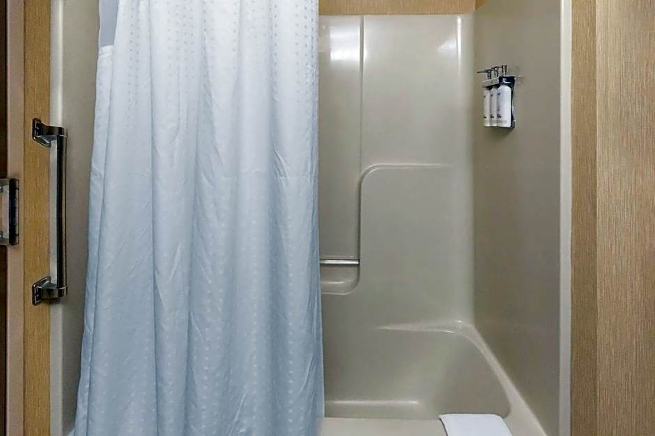 Holiday Inn Express Ludlow By IHG