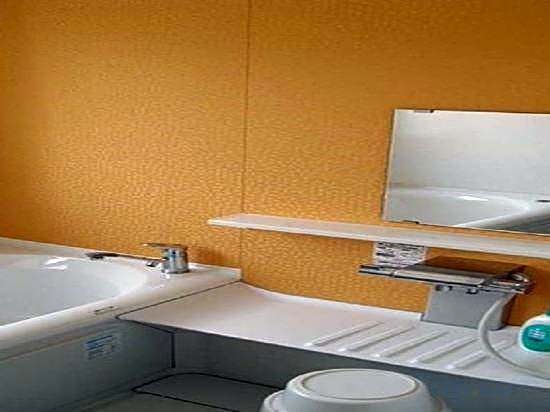 Share Style Lodge Orange Cab