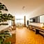 V Center Hotel
