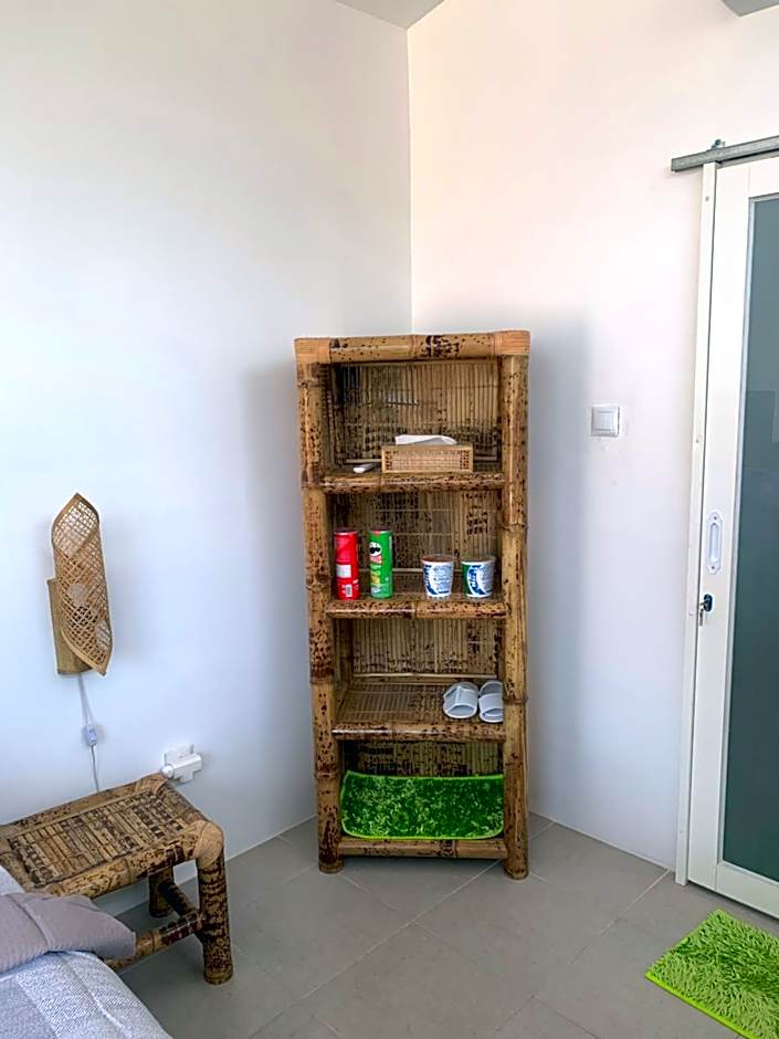 Gili Davidoff Bungalow