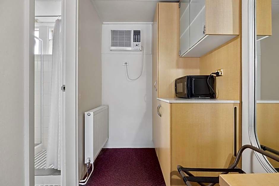 Cooma Motor Lodge Motel
