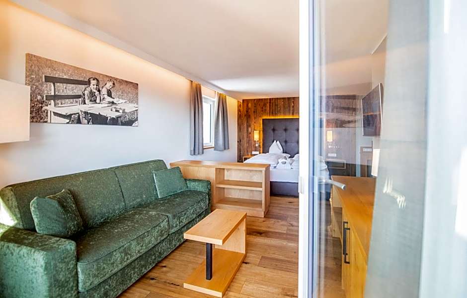 Hotel DAS ROYAL in Obereggen