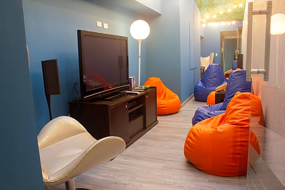 Hotel 104 Art Suites