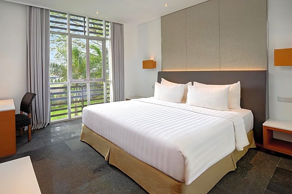 Novotel Palembang Hotel