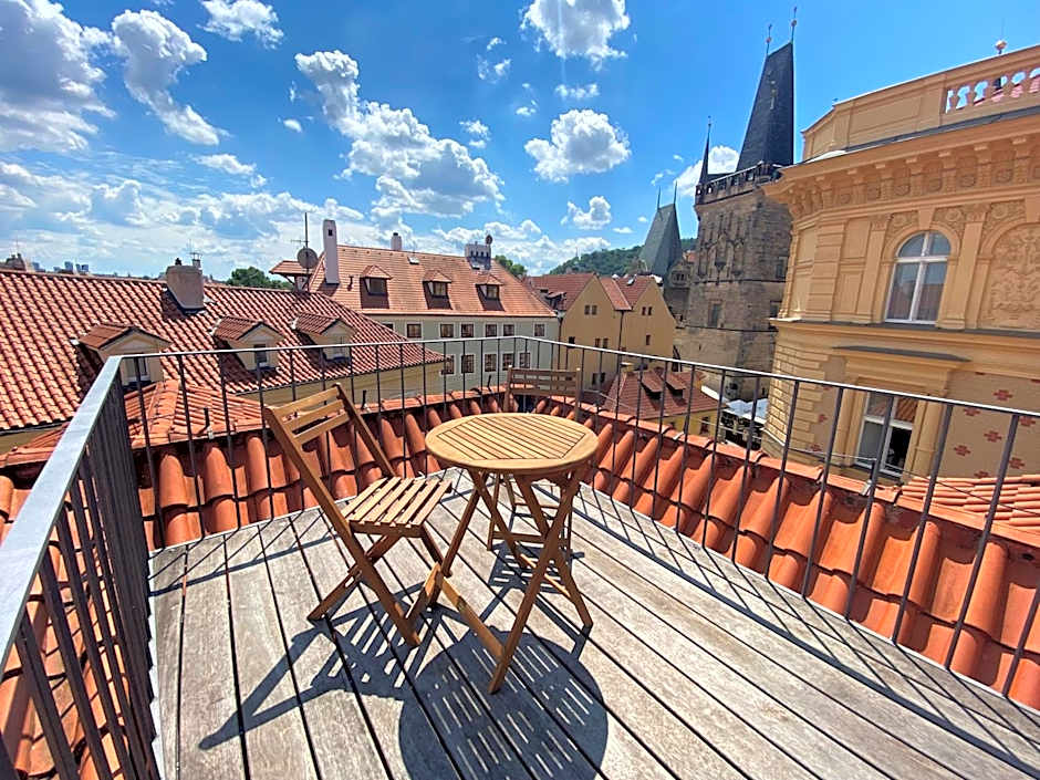 Charles Bridge Heritage Suites by SALVATOR HOTELS