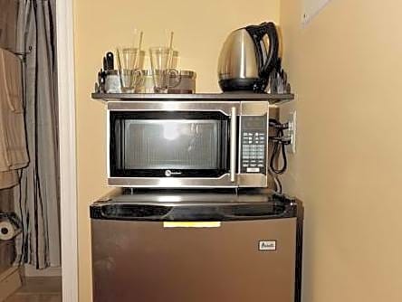 Midwood Suites Brooklyn