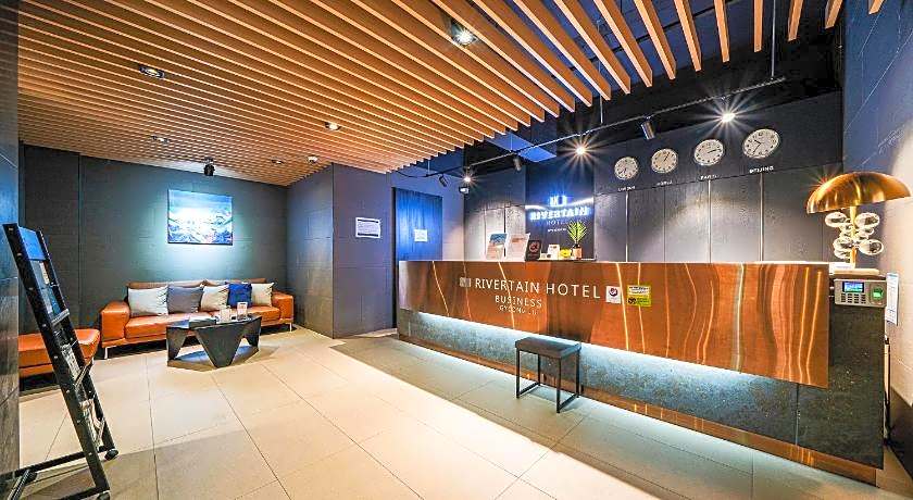 Rivertain Hotel Gyeongju