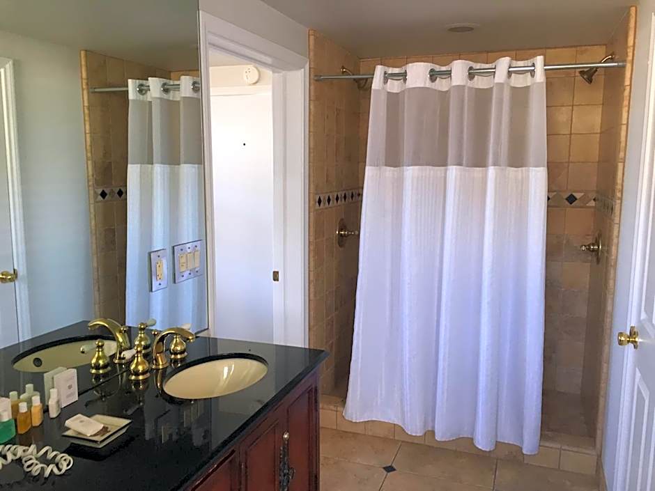 Catalina Island Seacrest Inn