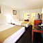 Travelodge by Wyndham Burbank-Glendale
