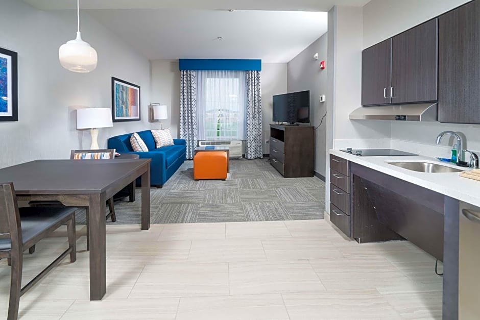 Homewood Suites by Hilton Tulsa/Catoosa, OK