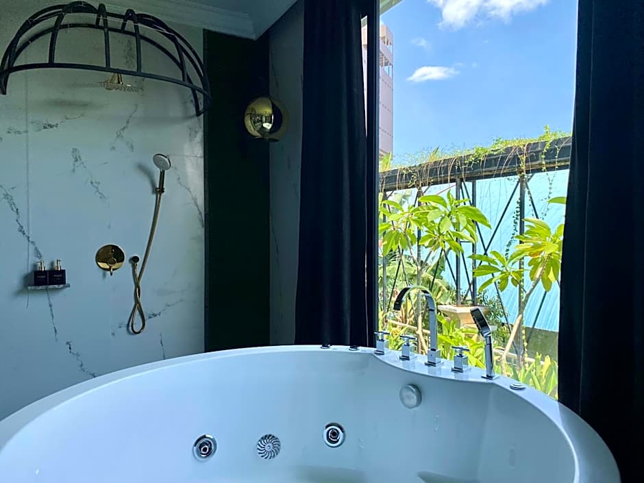 Grand Eska Hotel & Suites Batam