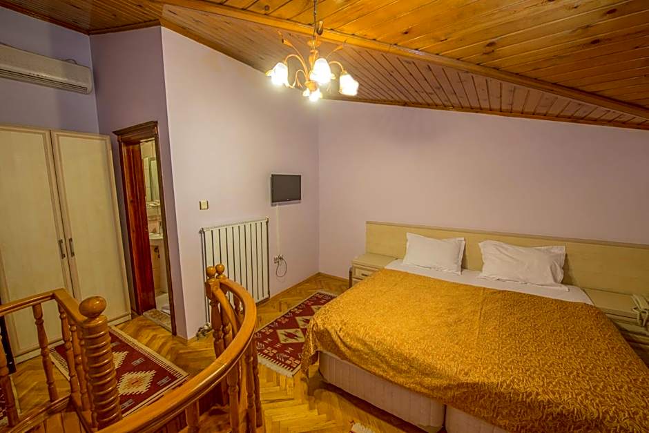 Beypazari Ipekyolu Konagi