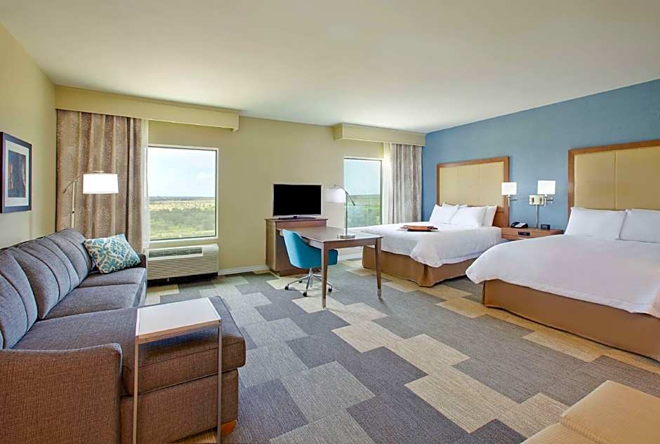 Photo 1 of 4 of Studio 2 Queen Beds, Hearing/Mobility Accessible, Bathtub