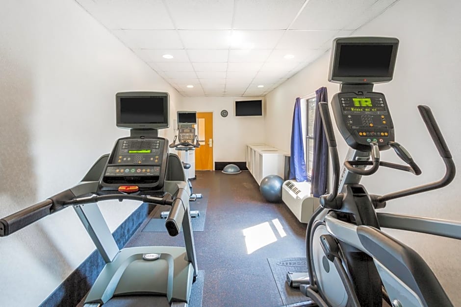 Holiday Inn Express - Plymouth, an IHG Hotel