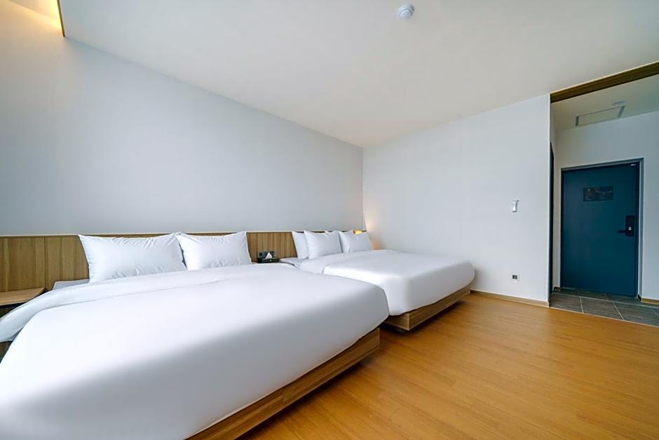 The Van Hotel