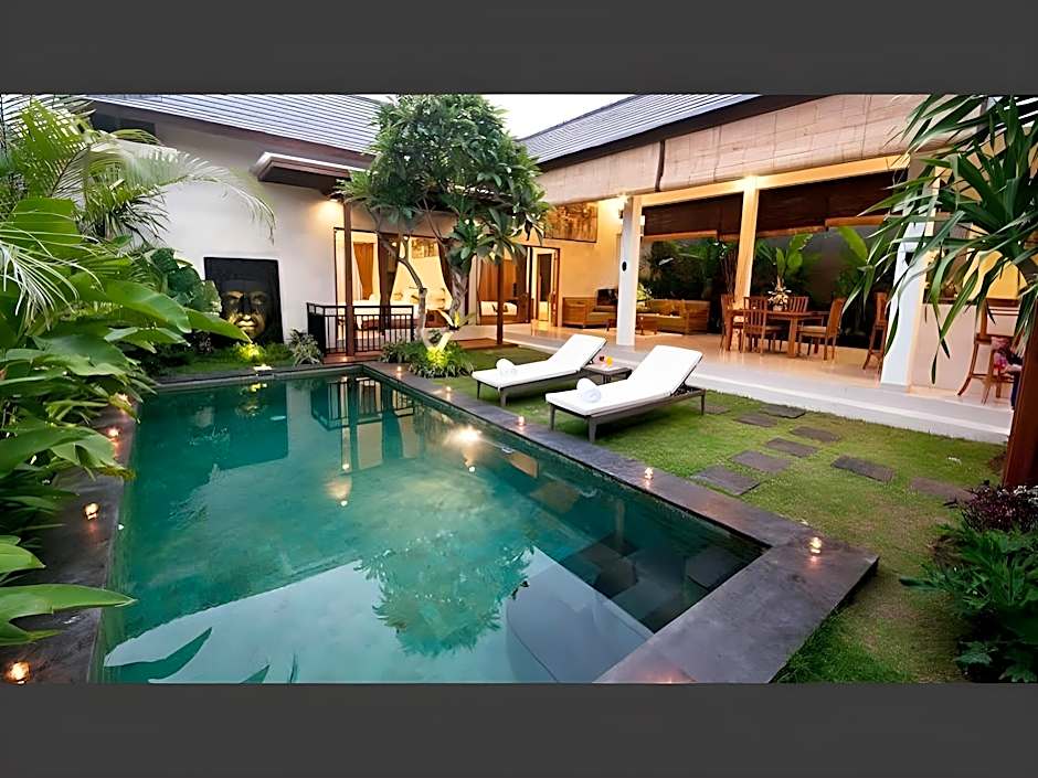 Sandi Agung Villa