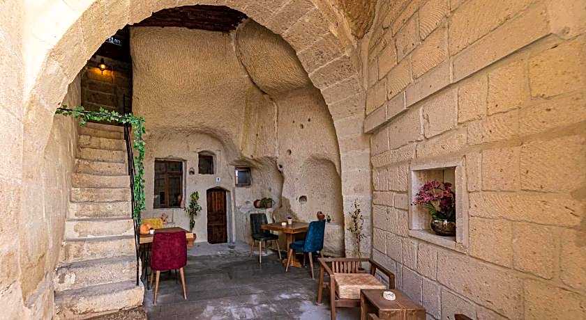 Feris Cave Hotel
