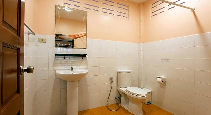 Harry's bungalow & Restaurant