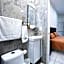 Hotel y Suites Los Encantos