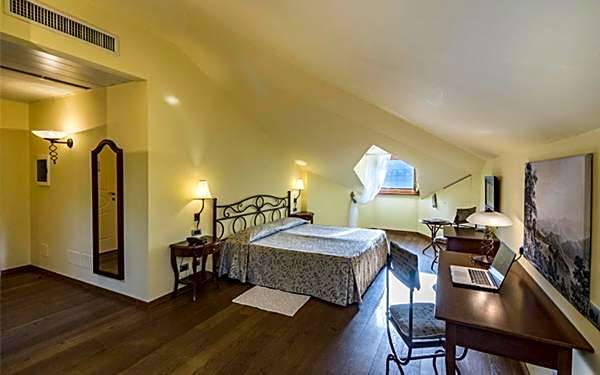 La Darsena Boutique Hotel & Restaurant
