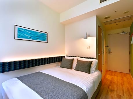 Double Room with Sea View and Shared Bathroom
