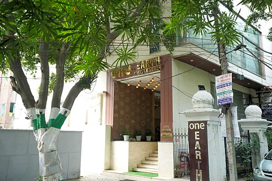 One Earth GG Regency (80 Steps to Golden Temple)