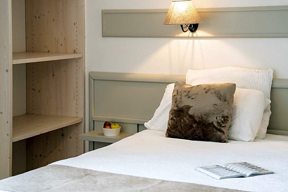 Logis Hôtel Etchemaïté