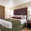 Cobblestone Hotel & Suites - Hutchinson