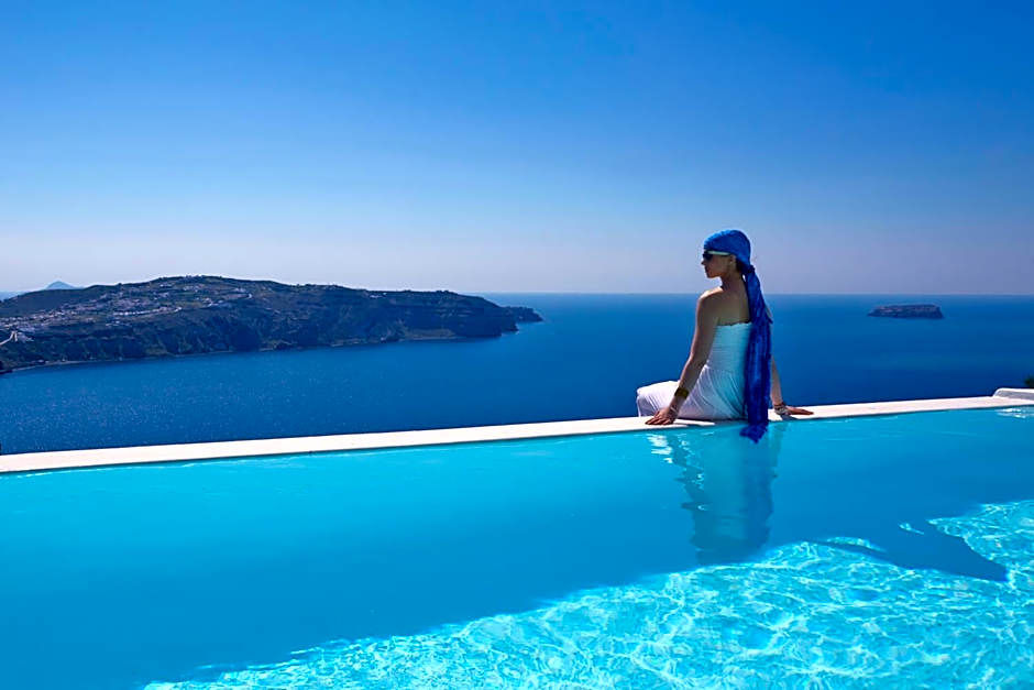 Athermi Suites - Adults Only