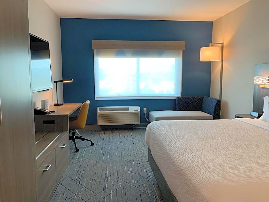 Holiday Inn Express And Suites Courtenay Comox By IHG