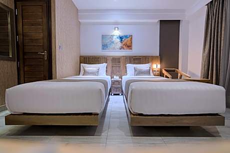Super Deluxe Double or TWIN Room with Free Airport Transfer
