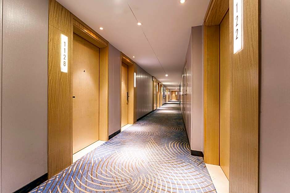 GreenTree Eastern Lianyungang Jiaruibao Plaza Hotel