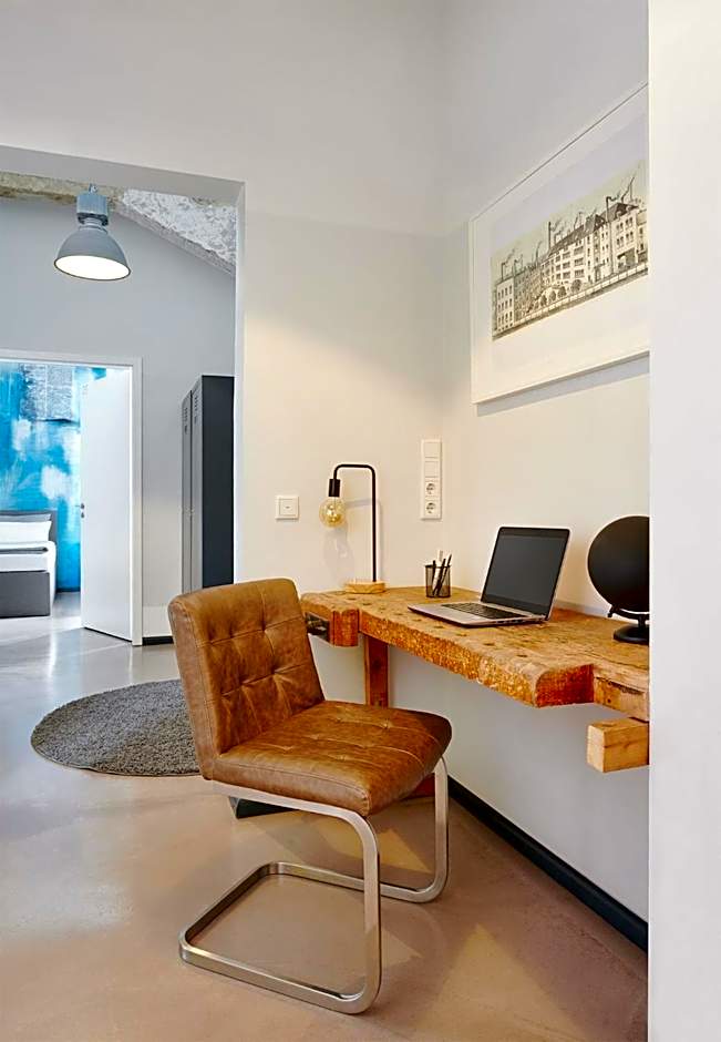 OLD PRINTING HOUSE - Modern I City I 2 Min HBF I E-Ladesäule