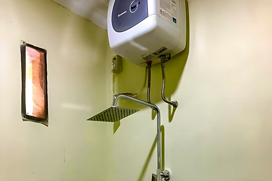 SMESA Edotel Syariah Surabaya Mitra RedDoorz