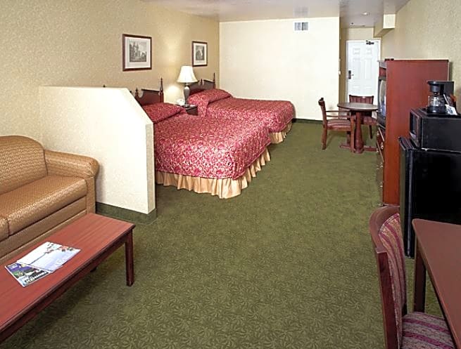 Castle Inn and Suites Anaheim